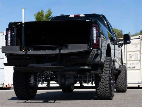 New 2025 Ford F350 King Ranch w/ FX4 Off-Road Package image 26