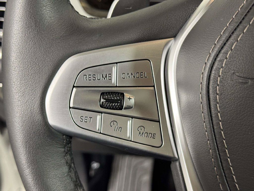 Used 2026 BMW X7 xDrive40i AWD/4WD image 22