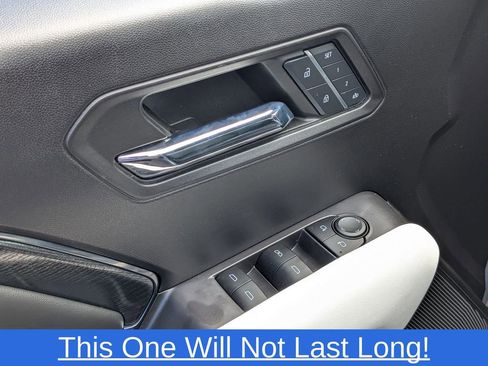 Used 2023 GMC Canyon AT4X image 10