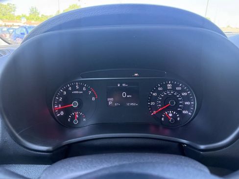 Used 2022 Kia Soul LX w/ Technology Package FWD image 21