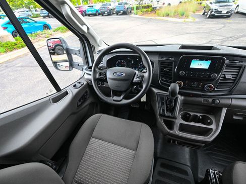 Used 2025 Ford Transit 250 148 Medium Roof Extended AWD w/ Load Area Protection Package image 29