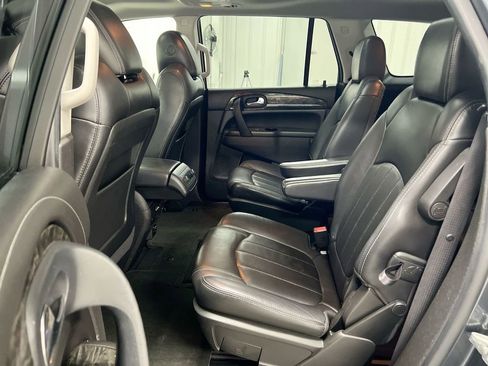 Used 2014 Buick Enclave Leather image 22