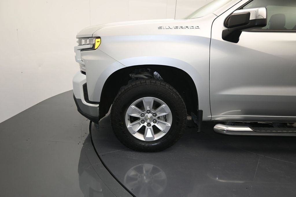 Certified 2021 Chevrolet Silverado 1500 LT AWD/4WD image 9