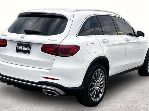 Used 2021 Mercedes-Benz GLC 300 4MATIC image 2