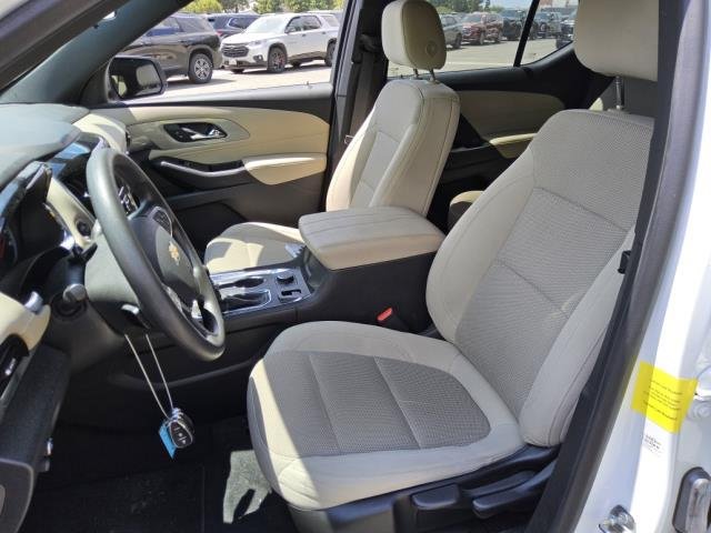 Used 2022 Chevrolet Traverse LS FWD image 5