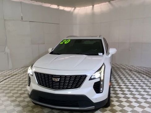 Used 2020 Cadillac XT4 Premium Luxury w/ Cold Weather Package image 6