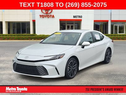 Used 2025 Toyota Camry XLE