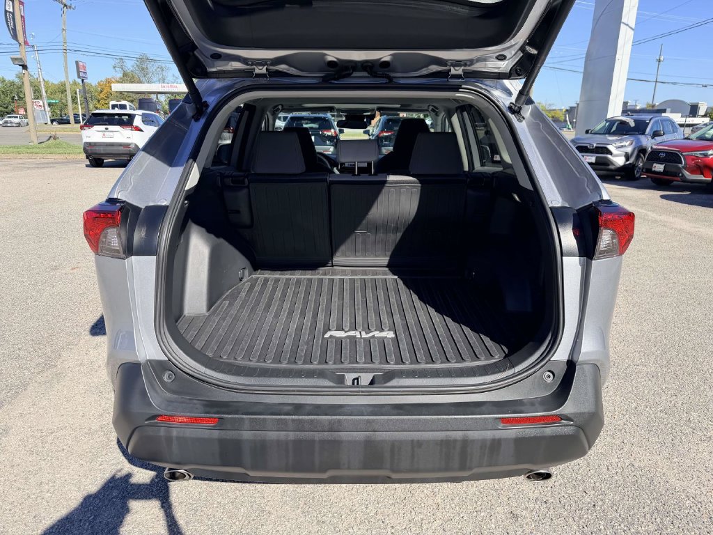 Certified 2025 Toyota RAV4 XLE w/ Convenience Package AWD/4WD image 15