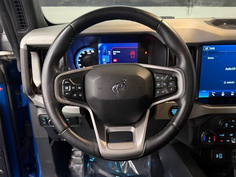Used 2022 Ford Bronco Badlands w/ Sasquatch Package AWD/4WD image 20