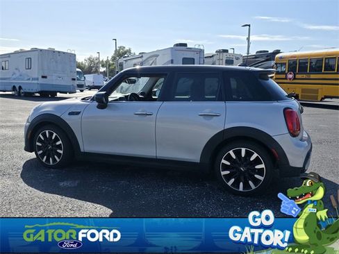 Used 2022 MINI Cooper S image 7