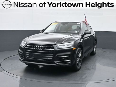 Used 2020 Audi Q5 e Premium Plus w/ Premium Plus Package image 1