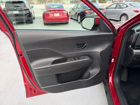 Used 2025 Hyundai Kona SEL image 20