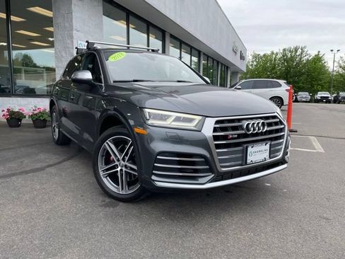 Used 2018 Audi SQ5 Premium Plus w/ Navigation Package AWD/4WD image 3