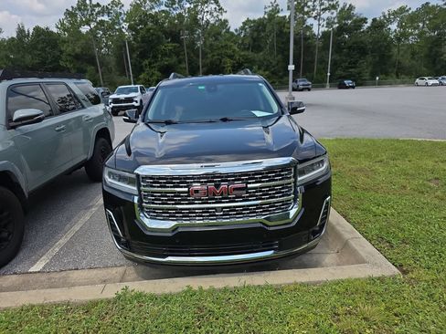 Used 2023 GMC Acadia Denali w/ Black Diamond Edition FWD image 2