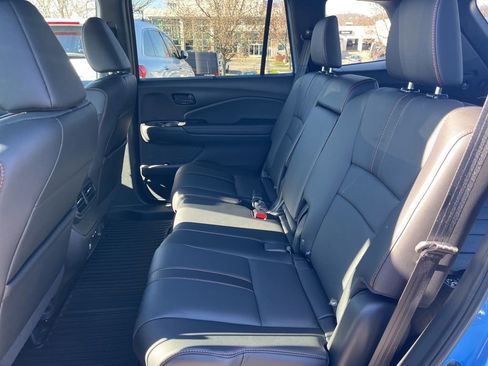 Used 2024 Honda Passport TrailSport image 24