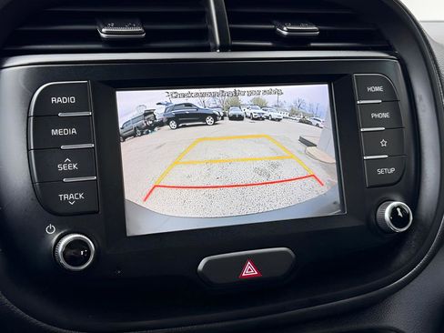 Used 2021 Kia Soul S image 39