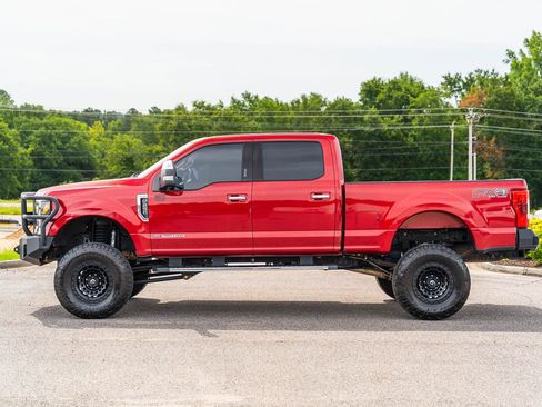 Used 2019 Ford F250 Lariat w/ Chrome Package AWD/4WD image 4