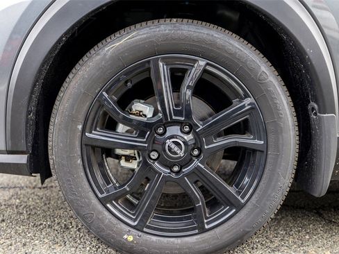 New 2024 Nissan Kicks SV w/ Interior Electronics Package image 9