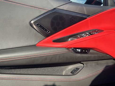 Used 2023 Chevrolet Corvette Stingray Premium Conv w/ Stealth Interior Trim Package image 12