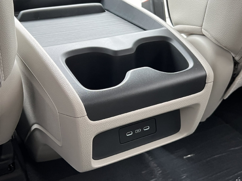 New 2027 Honda Odyssey Touring image 34