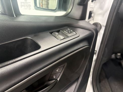 Used 2023 Mercedes-Benz Sprinter 1500 image 6