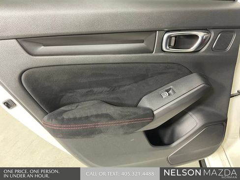 Used 2025 Honda Civic Type R image 18
