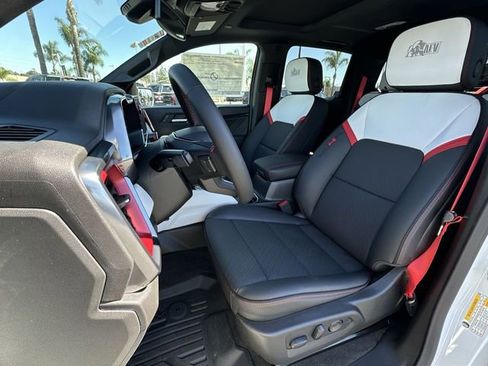 New 2026 GMC Canyon AT4X w/ AT4X AEV Edition image 20