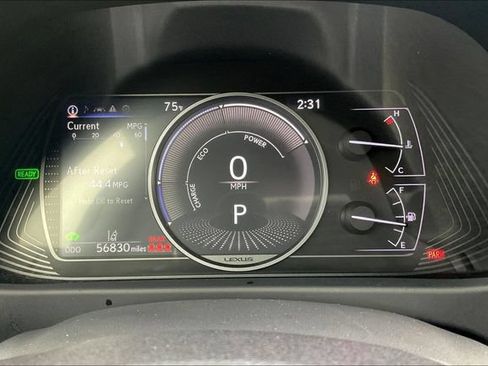 Used 2019 Lexus UX 250h w/ Accessory Package 2 AWD/4WD image 13