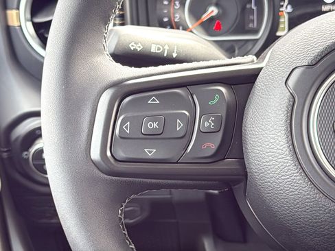 New 2026 Jeep Gladiator Sport AWD/4WD image 20