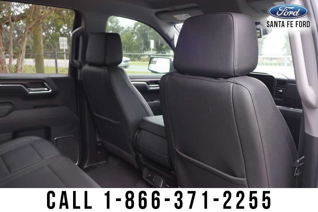 Used 2025 GMC Sierra 1500 SLT AWD/4WD image 26