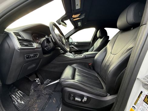 Used 2020 BMW X6 sDrive40i w/ Convenience Package image 9