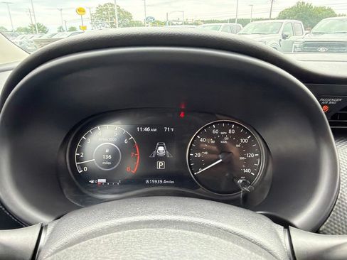 Used 2024 Nissan Kicks SV FWD image 28