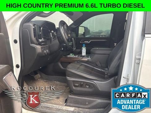 Used 2024 Chevrolet Silverado 3500 High Country w/ High Country Premium Package AWD/4WD image 7