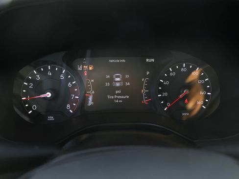 New 2026 Jeep Compass Latitude image 19