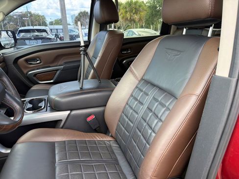 Used 2017 Nissan Titan Platinum Reserve image 22