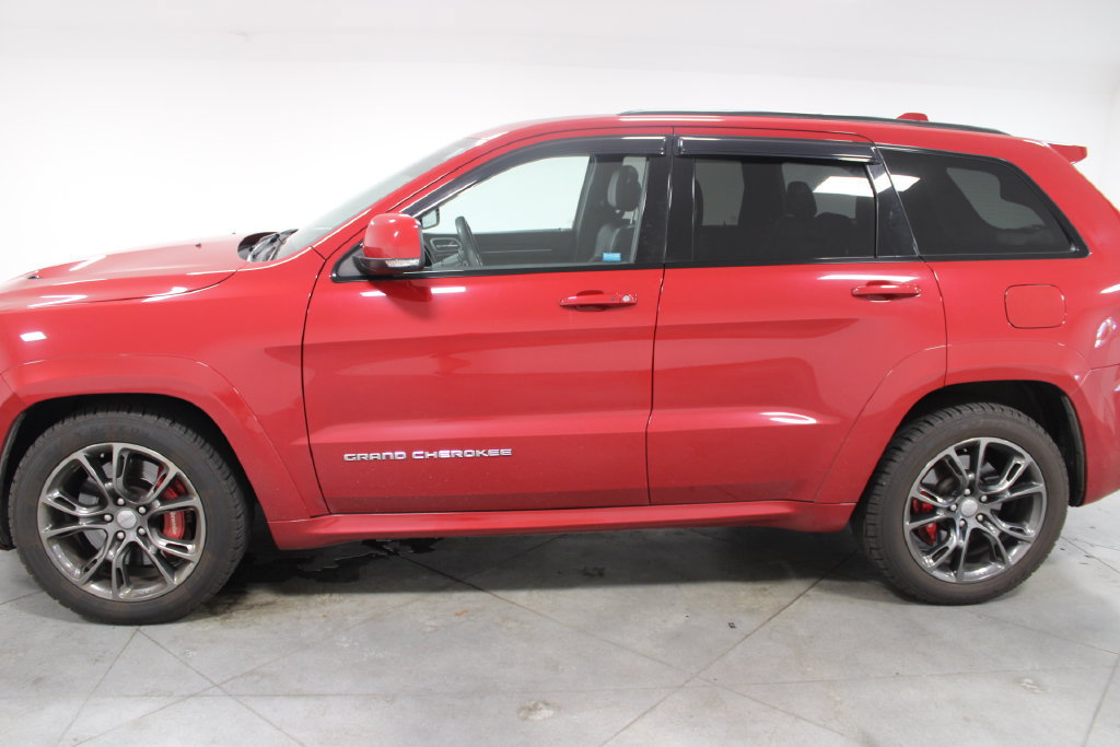 Used 2016 Jeep Grand Cherokee SRT w/ Trailer Tow Group IV AWD/4WD image 6
