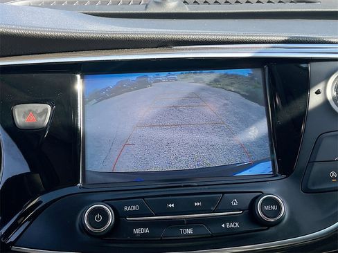 Used 2020 Buick Envision Essence image 14