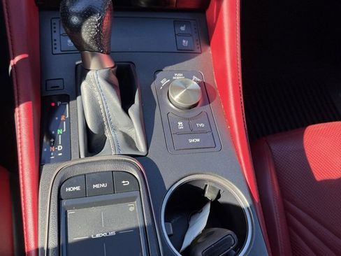 Used 2015 Lexus RC F image 31