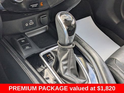 Used 2020 Nissan Rogue SL w/ Premium Package image 24