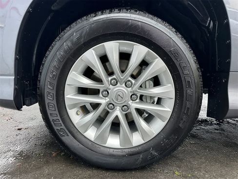 Used 2023 Lexus GX 460 Premium w/ Premium Plus Package image 8