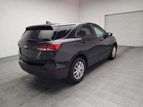 Used 2024 Chevrolet Equinox LS w/ LS Convenience Package image 9