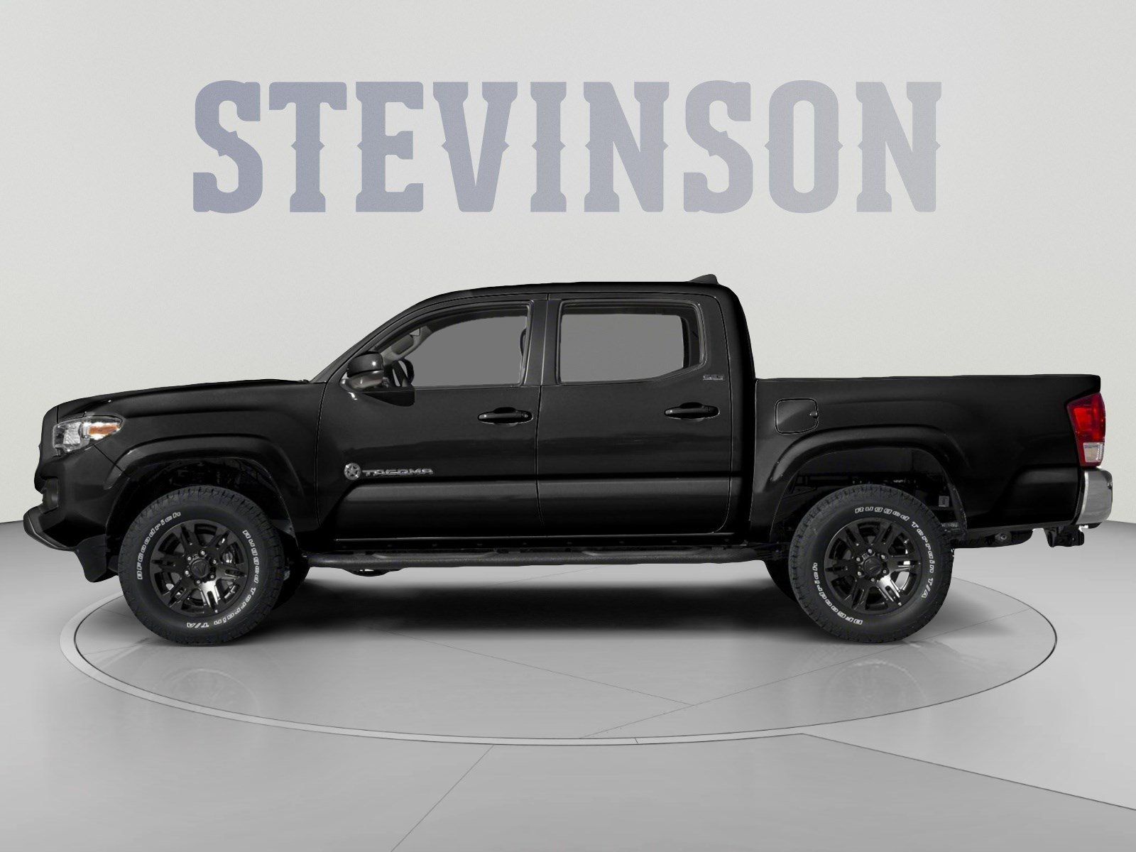 Used 2017 Toyota Tacoma SR5 w/ Tow Package AWD/4WD image 3