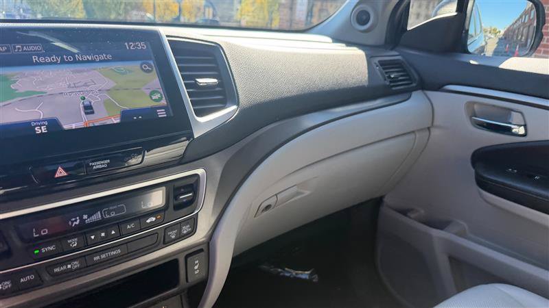 Used 2017 Honda Ridgeline RTL-T image 38
