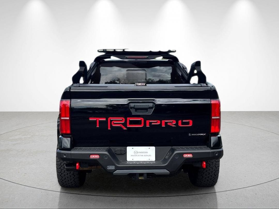Used 2025 Toyota Tacoma TRD Pro AWD/4WD image 4