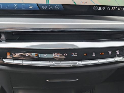 New 2025 Cadillac Lyriq Luxury w/ LPO, Floor Liner Package image 14