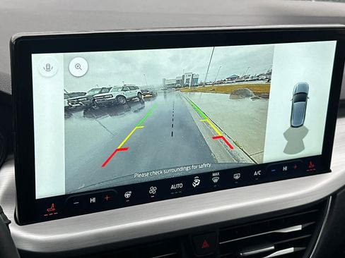 Certified 2025 Ford Escape Platinum image 20