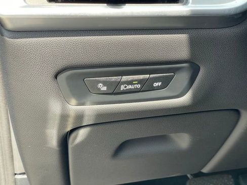 Used 2026 BMW X5 xDrive40i w/ Climate Comfort Package image 14