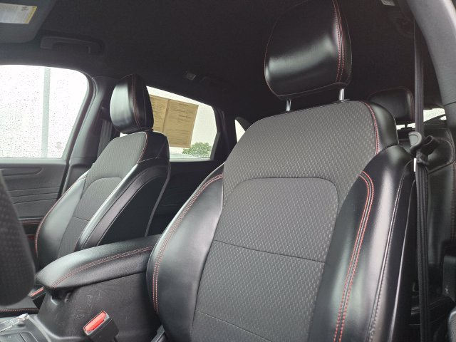 Used 2024 Ford Escape ST-Line AWD/4WD image 12