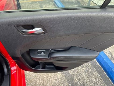 Used 2019 Dodge Charger GT w/ Blacktop Package image 41