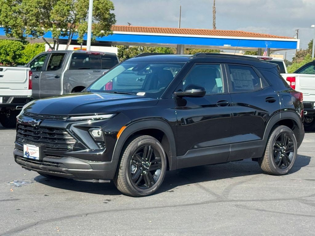 New 2026 Chevrolet TrailBlazer LT w/ Convenience Package FWD image 4